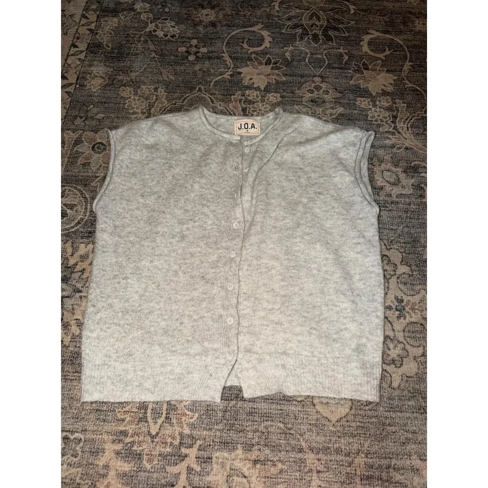 JOA Julia Raw Edge Sleeveless Cardigan Vest Gray